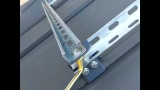 Монтаж кронштейнов под солнечные панели на фальцевую кровлю SnapLock