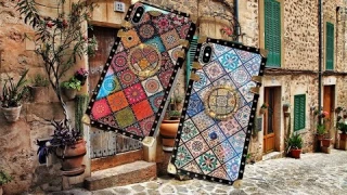 ЧЕХОЛ ДЛЯ IPHONE 11 PRO  КВАДРАТНЫЙ С РЕМЕШКОМ И ДЕРЖАТЕЛЕМ
