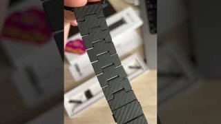 Карбоновый ремешок Pitaka для Apple Watch