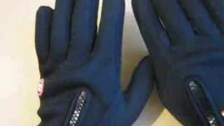 Спортивные перчатки Windstopper со спец-покрытием для управления сенсором смартфона