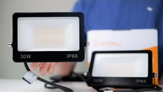 Onforu 30W Smart RGB Flood Lights IP66 Waterproof Unboxing [4k60p]