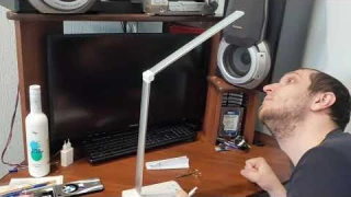 Настольная лампа с алиэкспресс с USB зарядкой, распаковка.