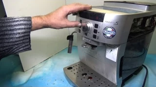 Delonghi Magnifica S  кофемашина выводит ошибку