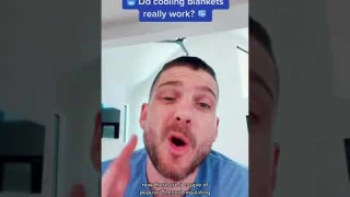 How does a cooling blanket work?