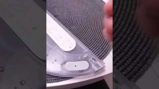 робот пылесос не подает воду на тряпку. нужно создать не большое давление в емкости с водой