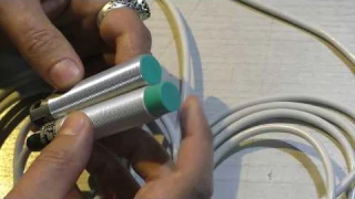 Утапливаемый и неутапливаемый бесконтактный датчик