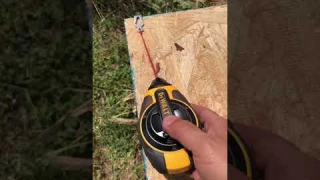 Red chalk line marker for diy carpenters. #diy #redchalk #carpenter #woodworking #markers