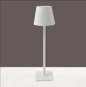 Светодиодная настольная лампа с сенсорным датчиком — Лампы с Bluetooth-колонкой, Good Household Items