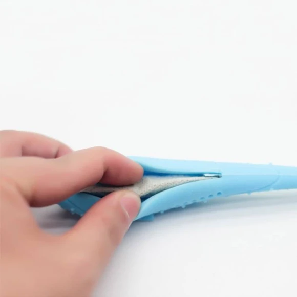 Catnip Cat Teeth Cleaning Silicone Dolphin Toy