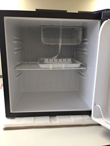 1.6 Cubic Foot Fridge, RCA