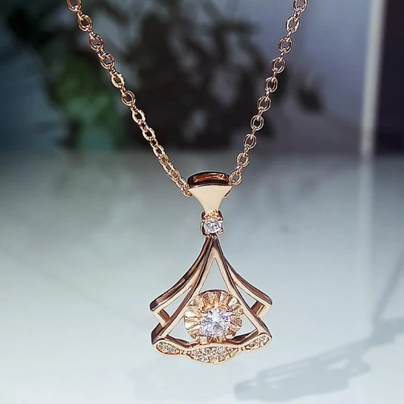Rose Gold Necklace with Fan-Shaped Smart Zircon Pendant, Commodity Jewel