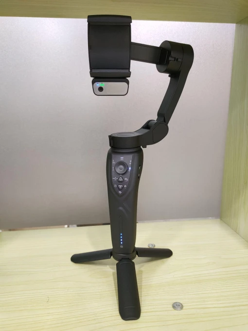Folding 3-Axis Stabilizer with AI Face Tracking, GadgetGrip