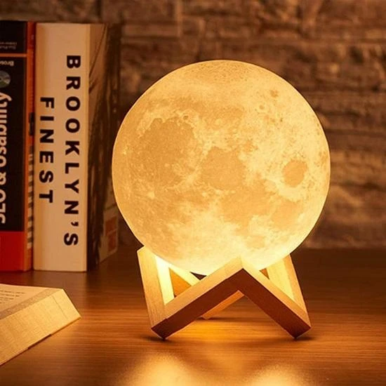 Moon Lamp with Touch Control — Smart Light Bulb, Karniproduction