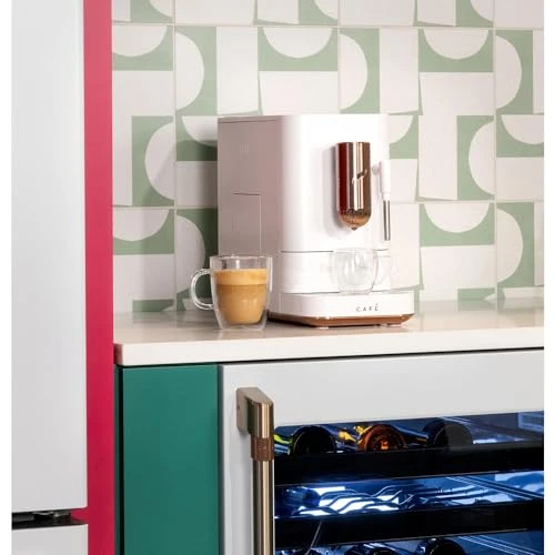 Automatic Espresso Machine & Milk Frother with Built-In & Adjustable Grinder — Coffee Maker, Café