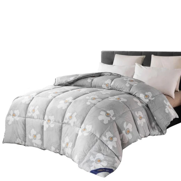 Smart Temperature Summer Quilt, Fang En