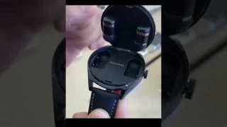 Смарт-часы с встроенными наушниками?