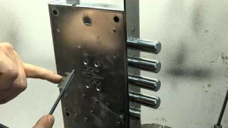вскрытие сувальдного замка CR 6+6 (Serrature) сайт: https://medvejatnik.kiev.ua