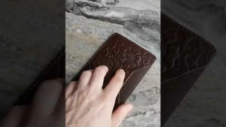 Документница картхолдер с тиснением