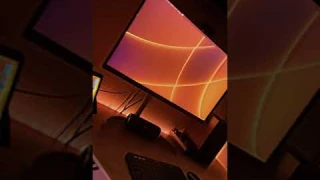 Атмосферное рабочее место с rgb подсветкой 🧡💙💜