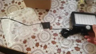 светодиодная лампа на солнечной  панели Водонепроницаемая IP65 PIR датчик движения