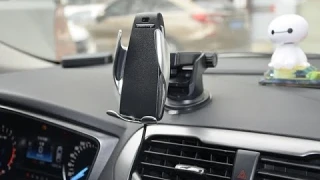 Беспроводная зарядка для телефона в автомобиль. Работает?