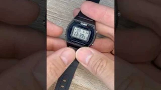 Forget the F91W, try the Casio W202 instead: more features than the rest! #casio #digital #watch