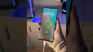 Знали Секрет Кружка зарядки Samsung?🔋 #Shorts