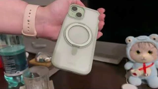 Распаковка чехла COMMO Hoop для Apple iPhone 15, с держателем-кольцом в цвете Commo Gray и не только