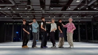 NCT WISH 엔시티 위시 'Surf' Dance Practice