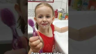 Зубная щетка Детская ROCS KIDS Подарок ребенку Мягкая зубная щетка РОКС для малышей от 3 до 7 лет