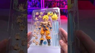 Unboxing perfection! The Legendary Super Saiyan Goku s.h. figuarts!