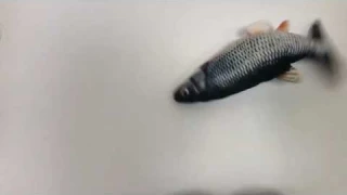 ХИТ 2021 Игрушка для кота вибрирующая живая рыба CAPSBOARD FISH