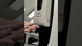 Автоматический дозатор для антисептика