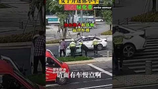 2021 WULING HONGGUANG MINI EV Must Slow Down When Cornering, Perlambat Saat Menikung English-Caption