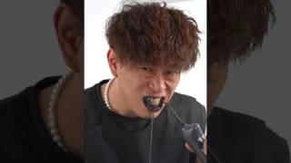 Coslus-We did a cleaning test with coconut toner and let's see how well water flossing cleans!