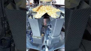 Автоматическая машина для упаковки готовых пакетов для чеснока, цукатов, орехов, изюма, арахиса