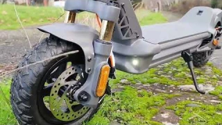 CUNFON RZ800 Electric Scooter - Making Your Commute Smarter!