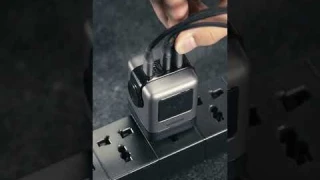 Our 30W and 65W UGREEN Uno robots have a new big brother!