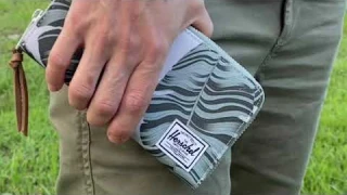 Кошелек на молнии Herschel Thomas