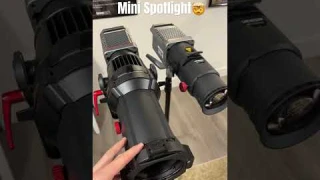 mini SPOTLIGHT 🤯🔥 #aputure #spotlight #amaran #filmmaking #cinematography #wow